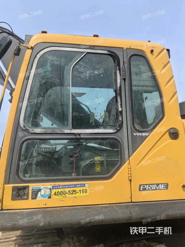 駕駛室正側（駕駛室部分）