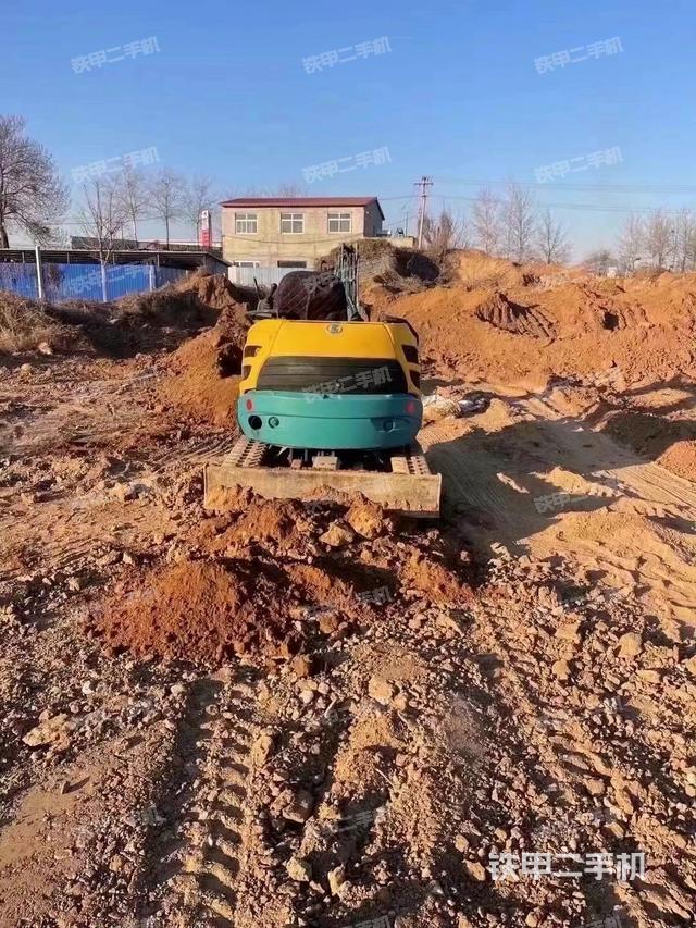 整機右后45°（整機外觀）