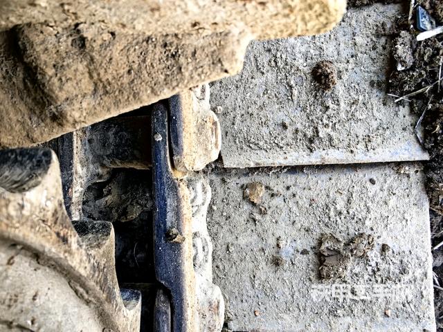 右驅(qū)動(dòng)輪(行走機(jī)構(gòu)) 右驅(qū)動(dòng)輪(行走機(jī)構(gòu))