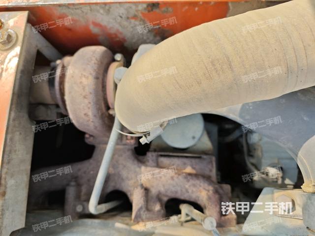 增壓器特寫(xiě)(上車(chē)部件) 增壓器特寫(xiě)(上車(chē)部件)