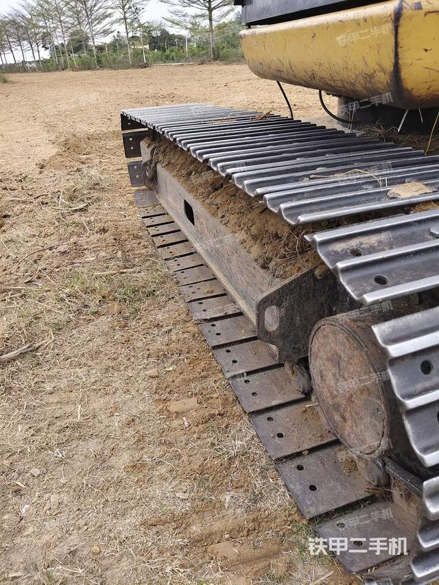 单侧履带整体（整机外观）