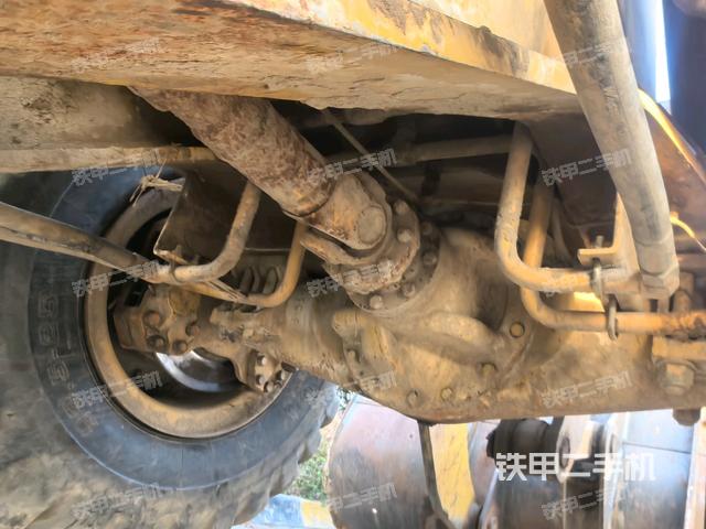 前驅(qū)動橋(液壓/傳動系統(tǒng)) 前驅(qū)動橋(液壓/傳動系統(tǒng))