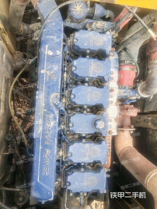 氣門室蓋螺絲特寫（上車部件）