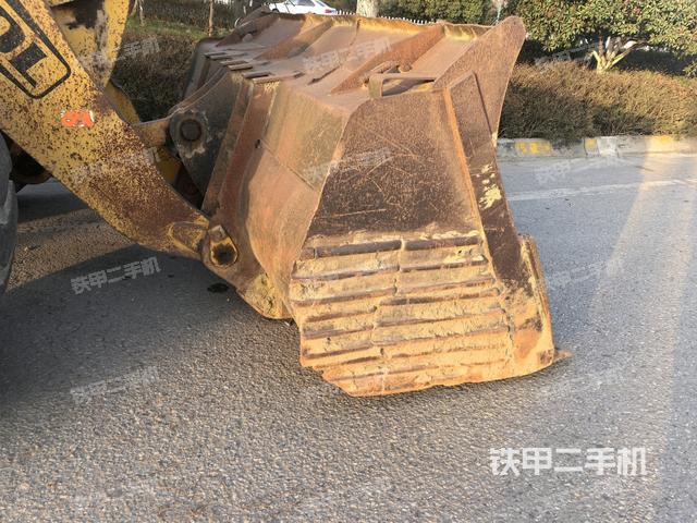 鏟斗后45°(工作裝置) 鏟斗后45°(工作裝置)