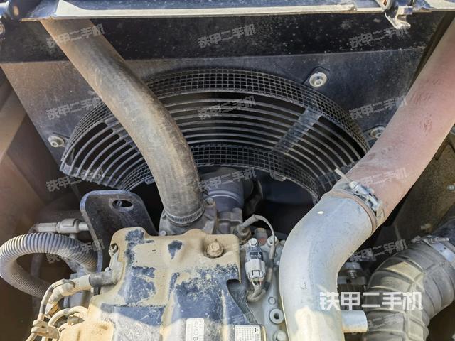 水箱+風(fēng)扇特寫(xiě)（上車(chē)部件）