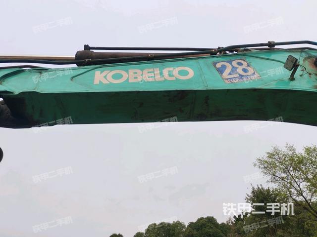 大臂油缸整體?豎拍(工作和回轉(zhuǎn)裝置) 大臂油缸整體?豎拍(工作和回轉(zhuǎn)裝置)