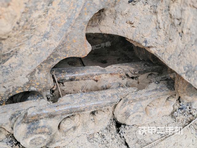 左托鏈輪和鏈筋(行走機(jī)構(gòu)) 左托鏈輪和鏈筋(行走機(jī)構(gòu))