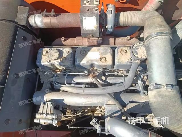 發(fā)動(dòng)機(jī)整體俯視（整機(jī)外觀）