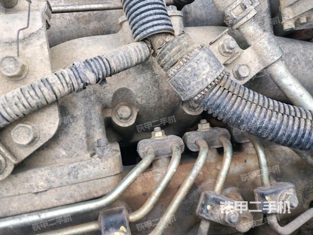 水箱+風扇特寫(上車部件) 水箱+風扇特寫(上車部件)