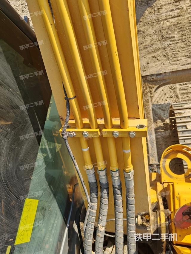 大臂整體?右側(cè)（工作和回轉(zhuǎn)裝置）