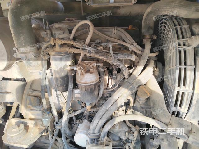 發(fā)動機整體俯視(整機外觀) 發(fā)動機整體俯視(整機外觀)