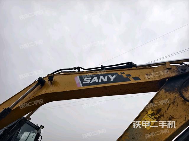 大臂整體?右側(cè)(工作和回轉(zhuǎn)裝置) 大臂整體?右側(cè)(工作和回轉(zhuǎn)裝置)