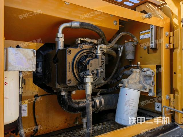 液壓泵室（大件艙室）