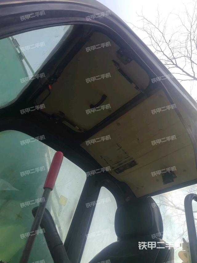 頂棚整體（駕駛室部分）