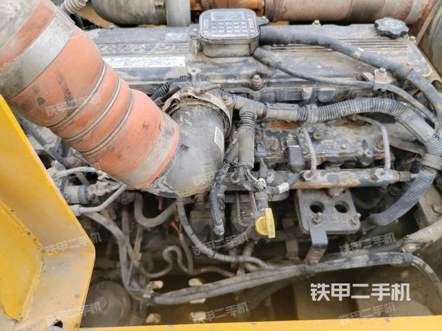 中央回轉(zhuǎn)接頭特寫(上車部件) 中央回轉(zhuǎn)接頭特寫(上車部件)