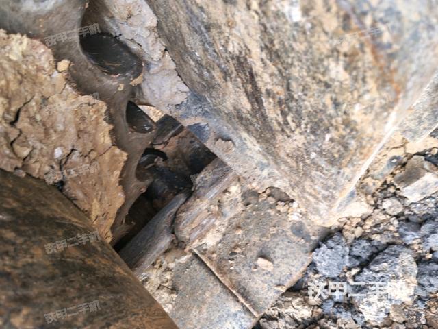 右導向輪(行走機構(gòu)) 右導向輪(行走機構(gòu))