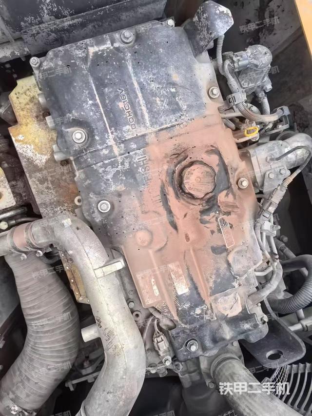 发动机整体俯视（整机外观）