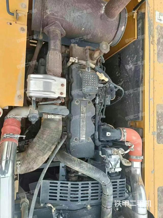 發(fā)動機整體俯視（整機外觀）