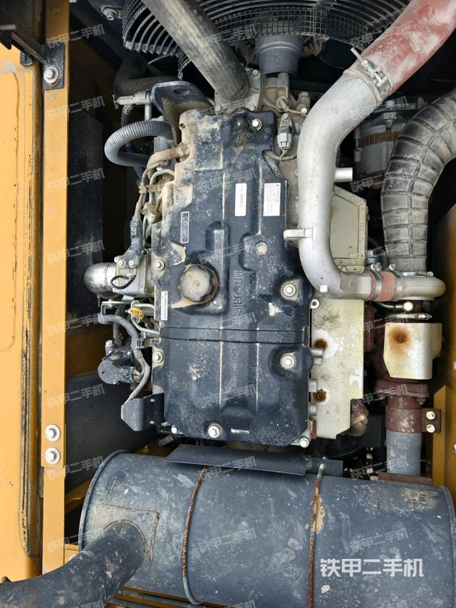 發(fā)動機(jī)室(上車部件) 發(fā)動機(jī)室(上車部件)