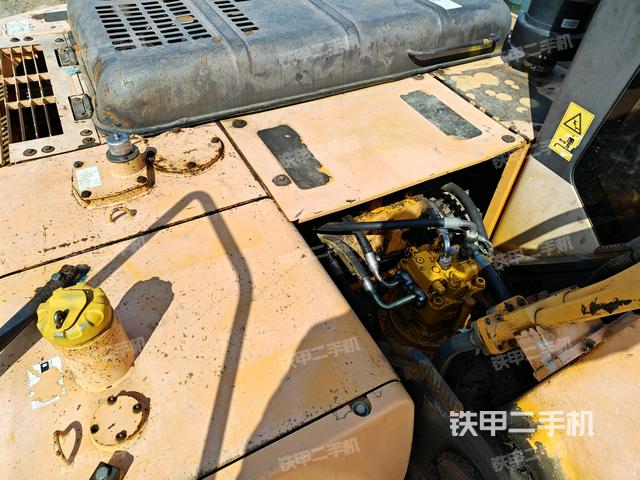 鏟斗45度（工作和回轉(zhuǎn)裝置）