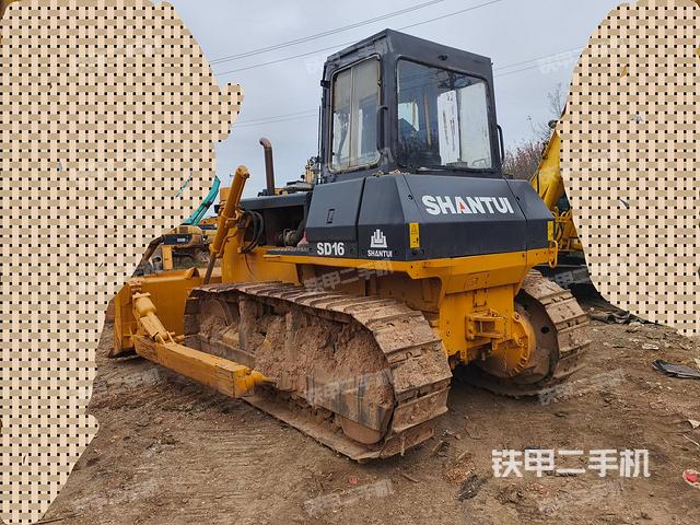 整機左側(cè)(設(shè)備外觀及核心部件) 整機左側(cè)(設(shè)備外觀及核心部件)
