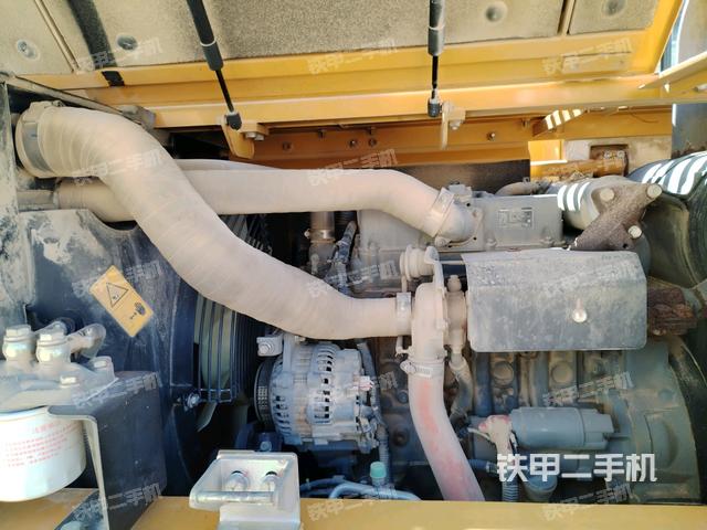 發(fā)動(dòng)機(jī)室(上車(chē)部件) 發(fā)動(dòng)機(jī)室(上車(chē)部件)