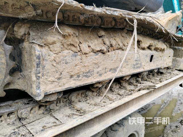 左驅(qū)動(dòng)輪(行走機(jī)構(gòu)) 左驅(qū)動(dòng)輪(行走機(jī)構(gòu))