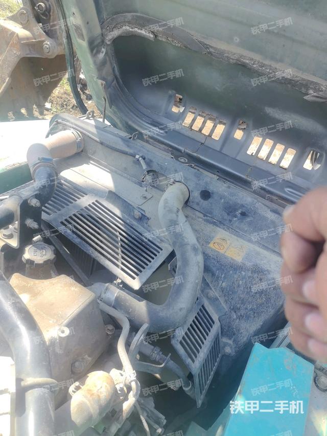 發(fā)動機室（上車部件）