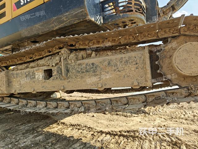 左導(dǎo)向輪（行走機(jī)構(gòu)）