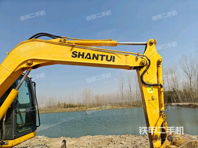 小臂整體右前（工作和回轉(zhuǎn)裝置）