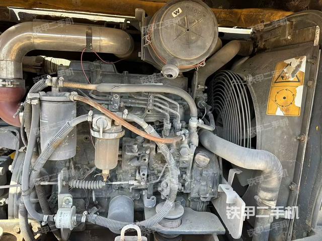 發(fā)動(dòng)機(jī)整體俯視（整機(jī)外觀）