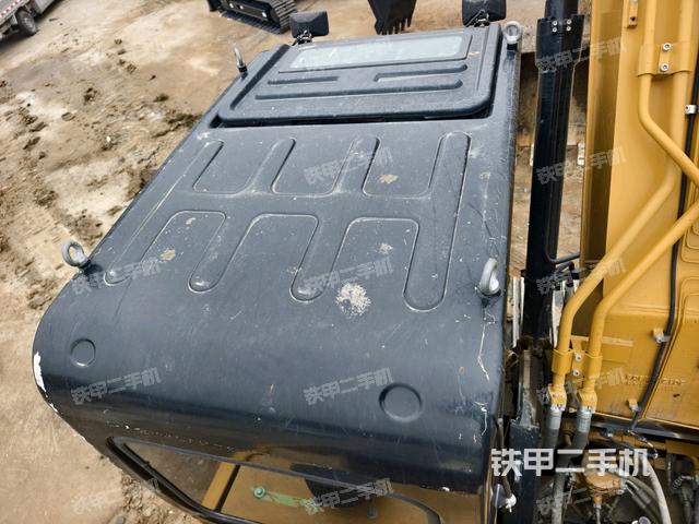 駕駛室頂部俯視(上車部件) 駕駛室頂部俯視(上車部件)