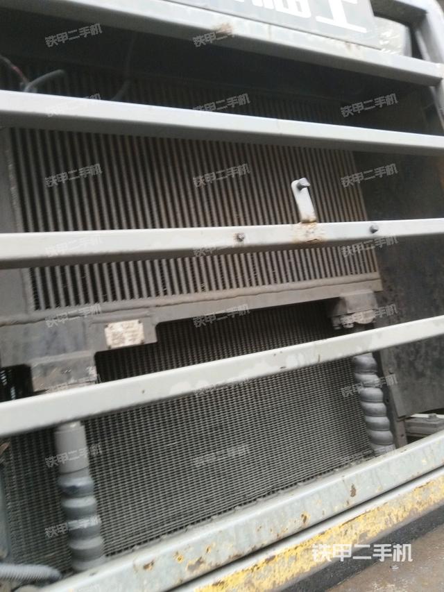 散熱器正面（動力系統(tǒng)）