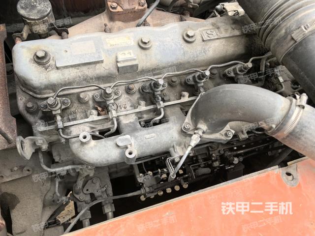 氣門室蓋螺絲特寫(上車部件) 氣門室蓋螺絲特寫(上車部件)