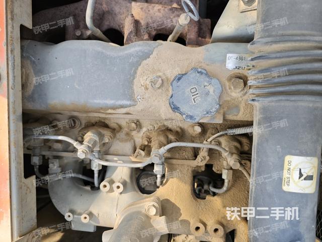 氣門(mén)室蓋螺絲特寫(xiě)(上車(chē)部件) 氣門(mén)室蓋螺絲特寫(xiě)(上車(chē)部件)