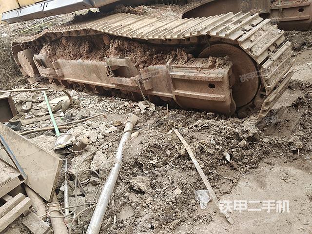 单侧履带整体（整机外观）