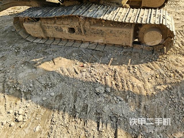 右側(cè)行走馬達(dá)蓋板（行走機(jī)構(gòu)）