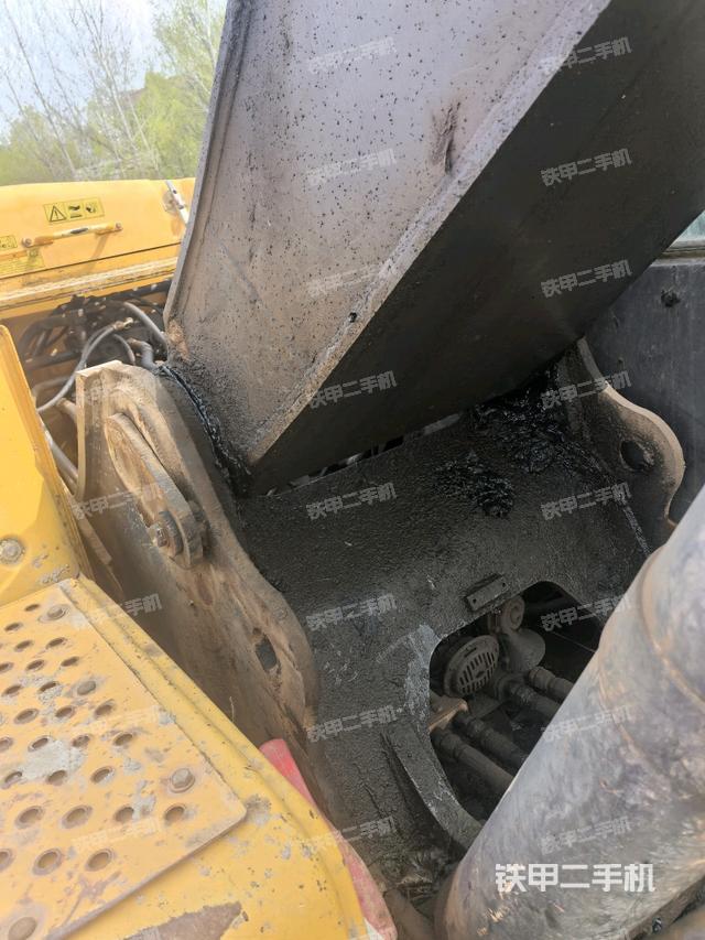 大臂根部?斜視（工作和回轉裝置）