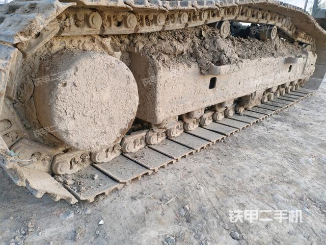 右側(cè)行走馬達(dá)蓋板（行走機(jī)構(gòu)）