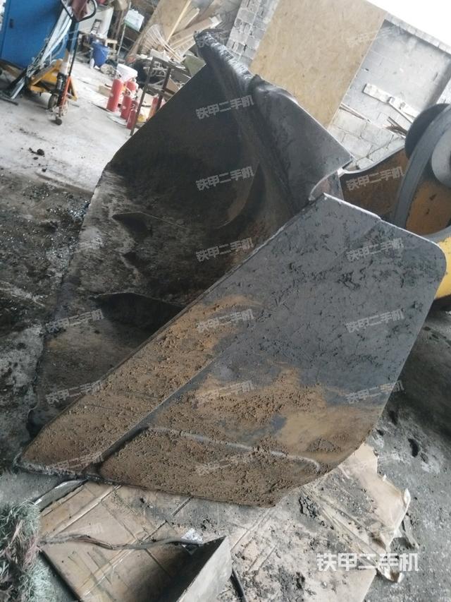 鏟斗前45°（工作裝置）