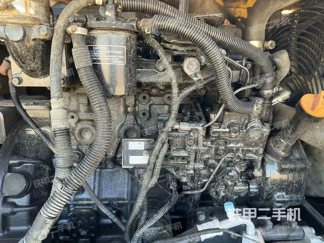 發(fā)動(dòng)機(jī)整體俯視(整機(jī)外觀) 發(fā)動(dòng)機(jī)整體俯視(整機(jī)外觀)