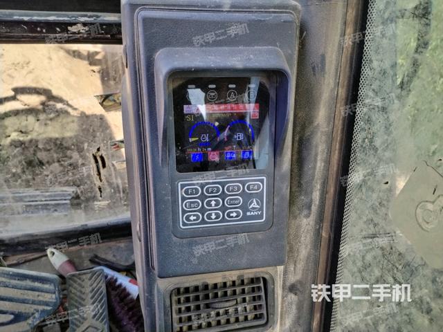 顯示屏?（駕駛室部分）