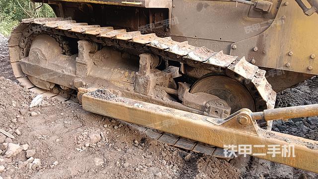 整机右侧（设备外观及核心部件）