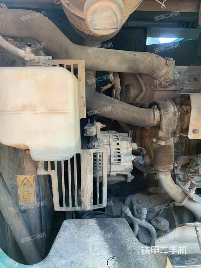 發(fā)動機整體俯視（整機外觀）