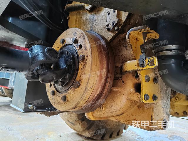 變速箱(整機(jī)外觀及大件) 變速箱(整機(jī)外觀及大件)
