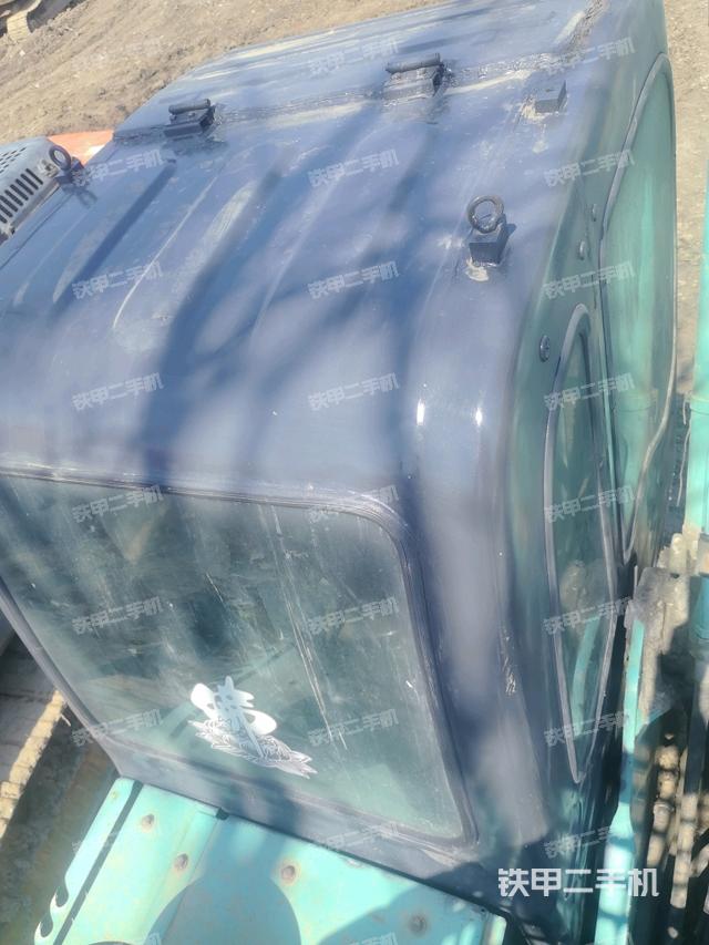 駕駛室頂部俯視（上車部件）