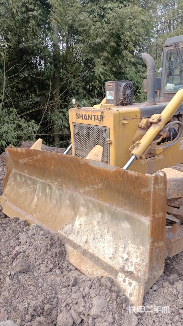 整机右后45°（设备外观及核心部件）