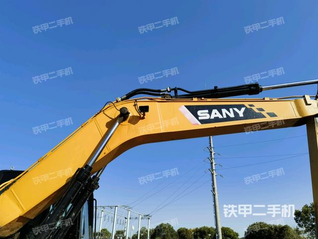 大臂整體?右側(cè)（工作和回轉(zhuǎn)裝置）