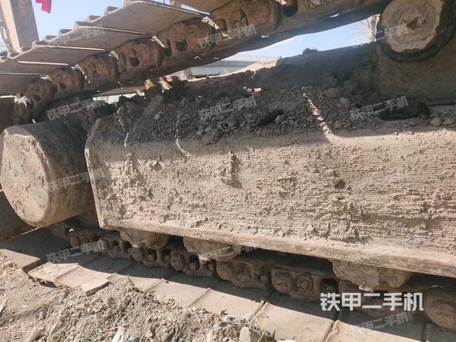 单侧履带整体（整机外观）