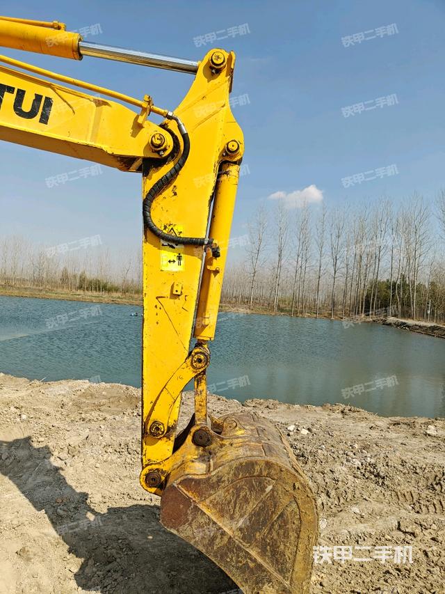 小臂整體左后（工作和回轉(zhuǎn)裝置）